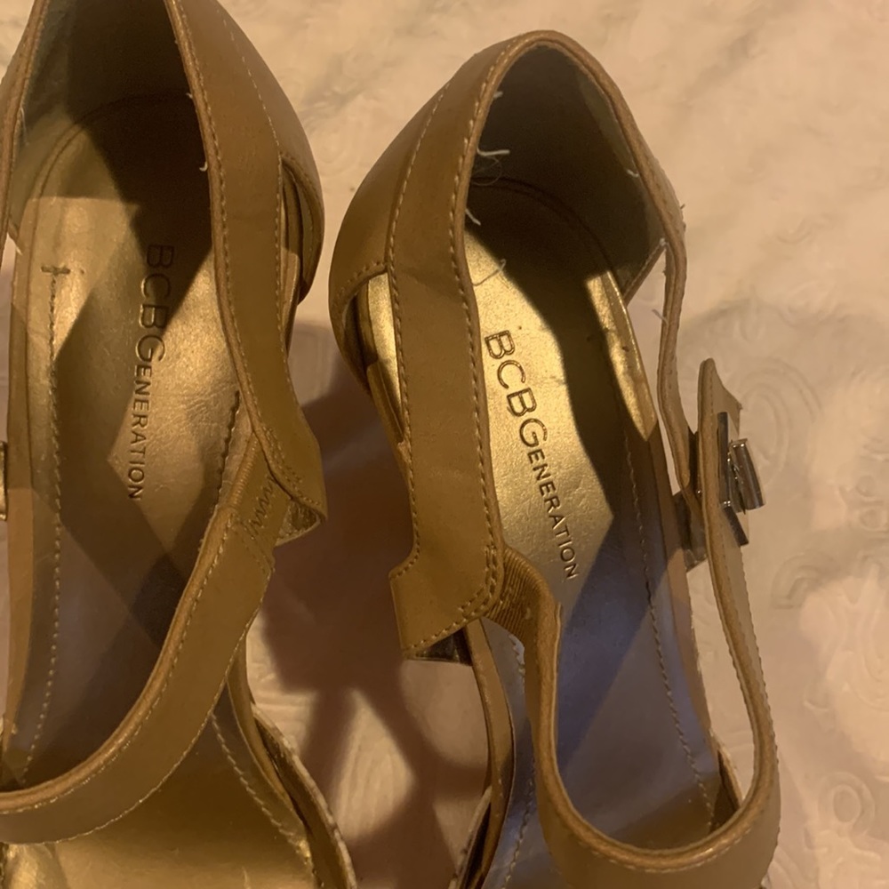 Bcbgeneration Snake Skin Pattern Pump - image 4